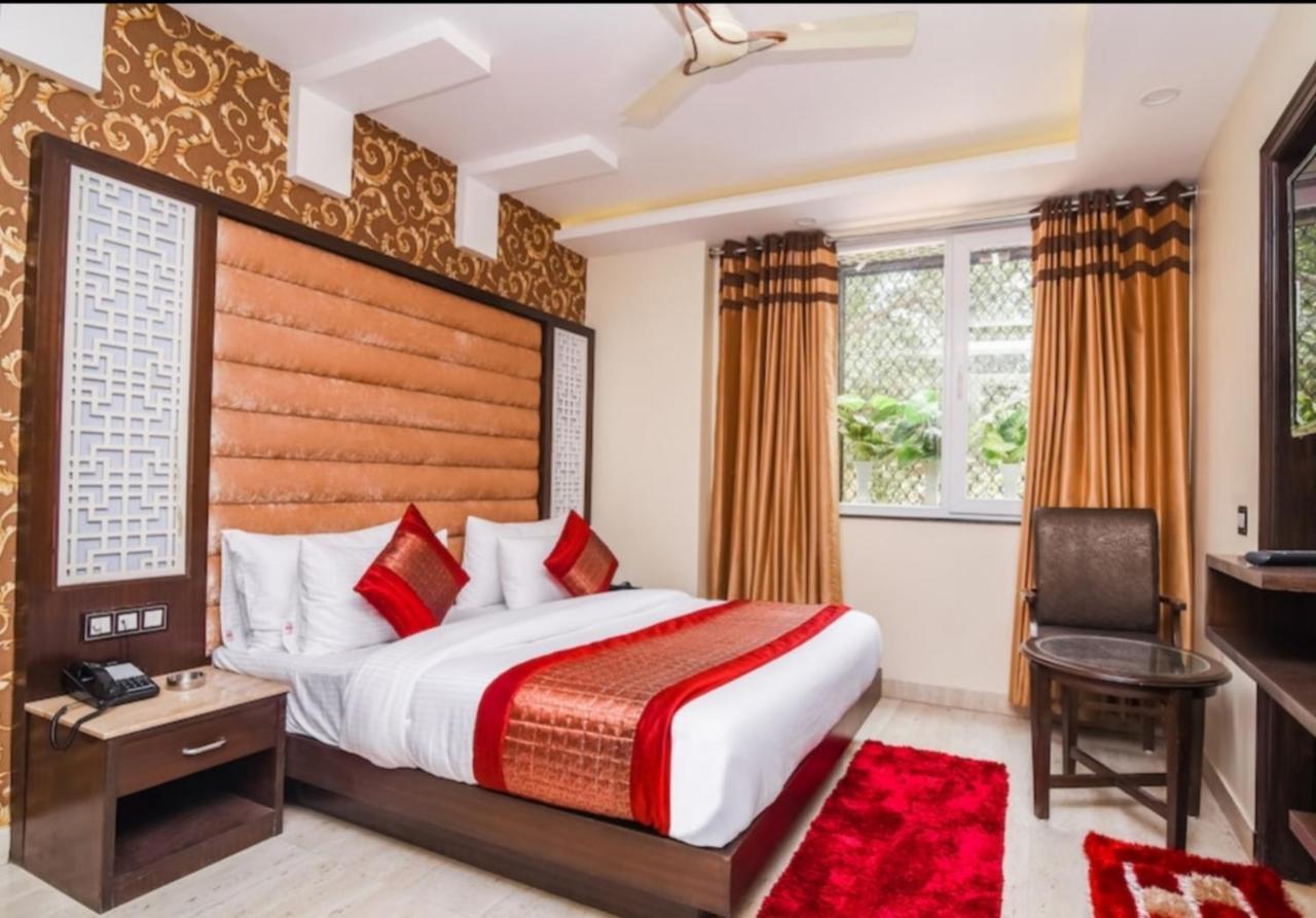 Hotel Mannat International By Mannat New Delhi Exterior foto