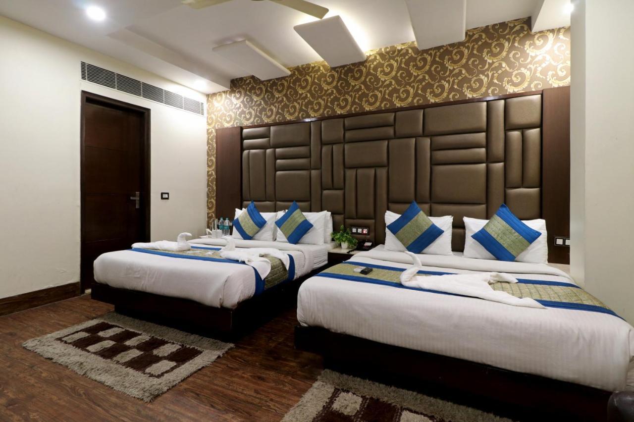 Hotel Mannat International By Mannat New Delhi Exterior foto