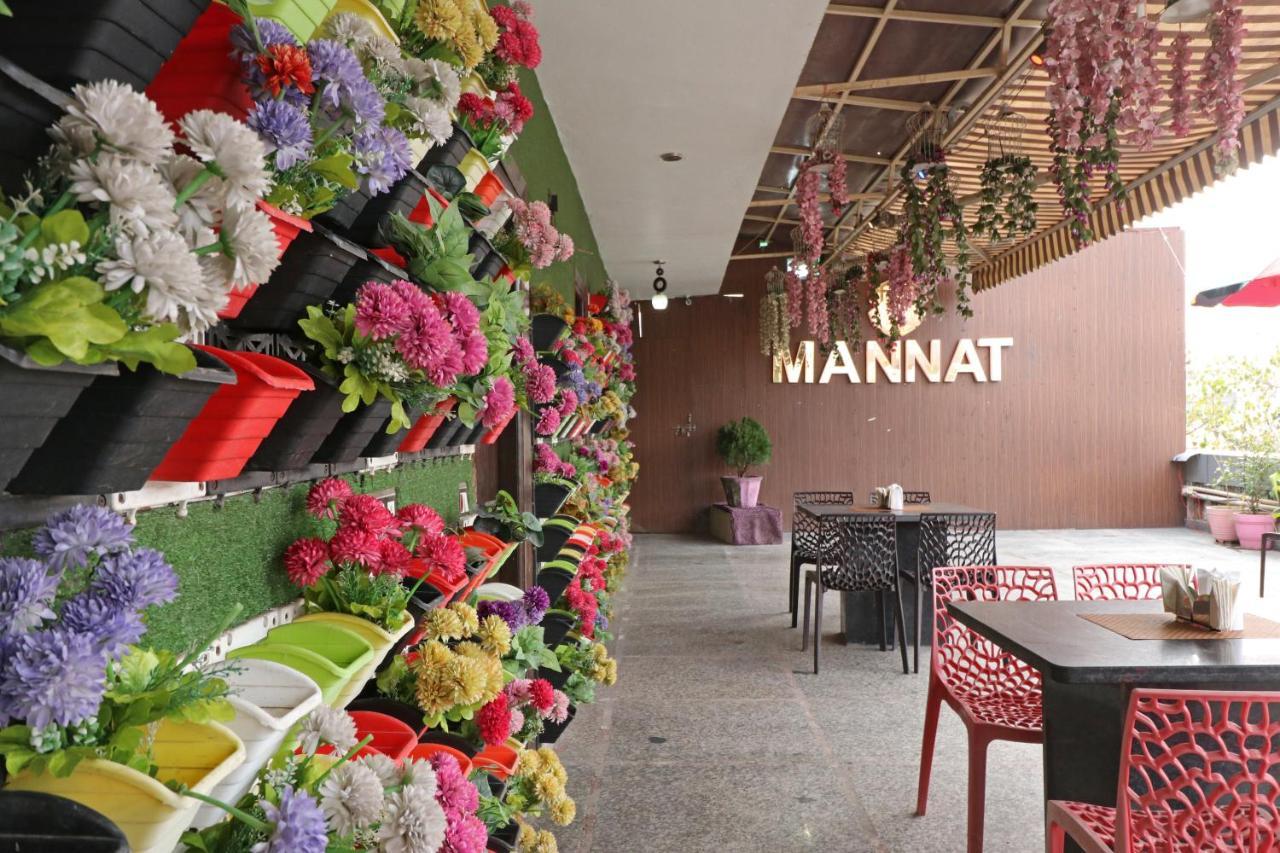 Hotel Mannat International By Mannat New Delhi Exterior foto